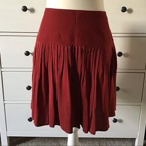 Dark red pleat LOFT skirt